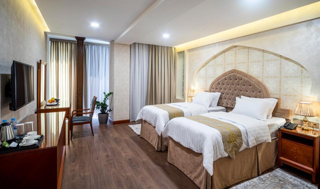 Manor Hotel Ташкент Екстериор снимка