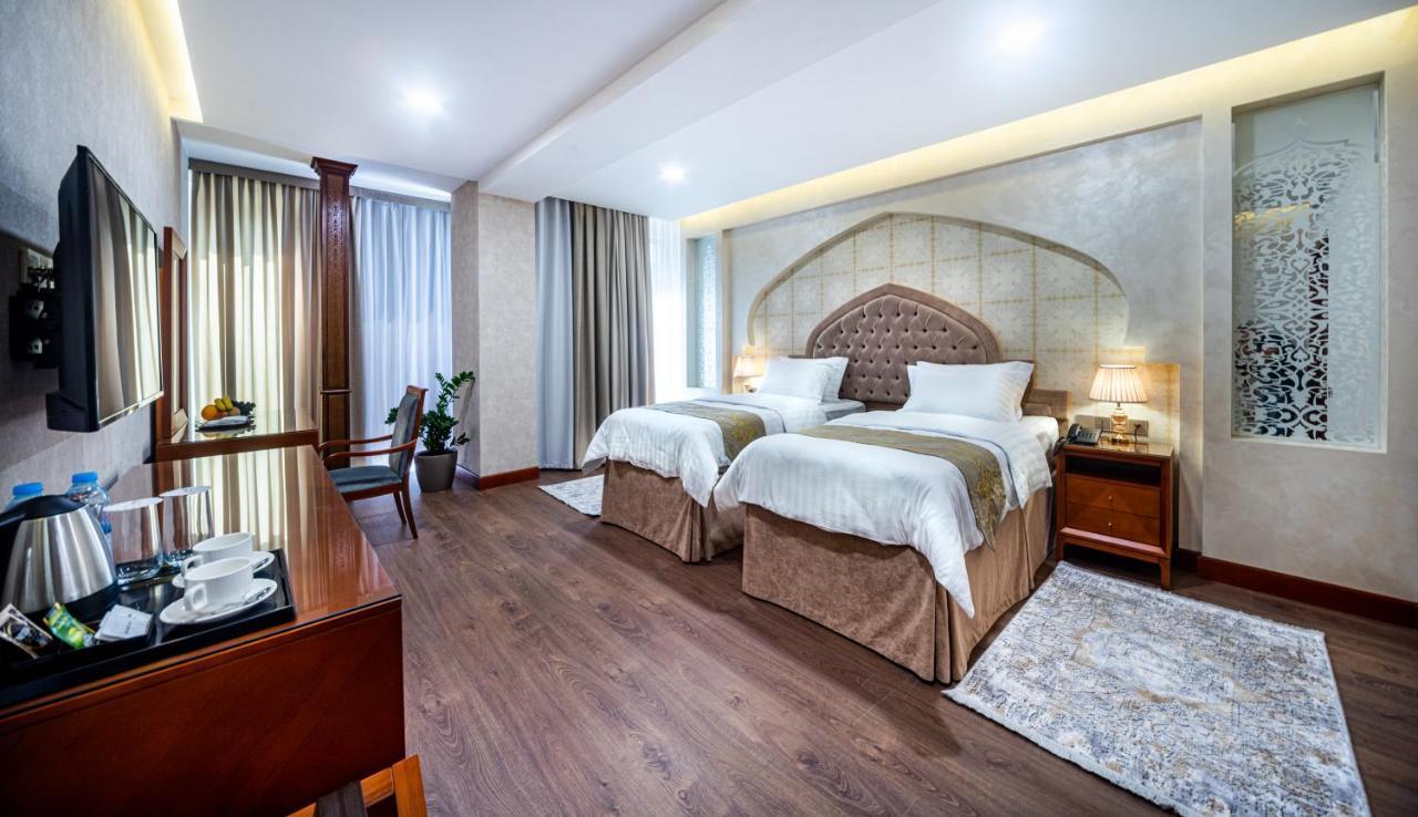 Manor Hotel Ташкент Екстериор снимка